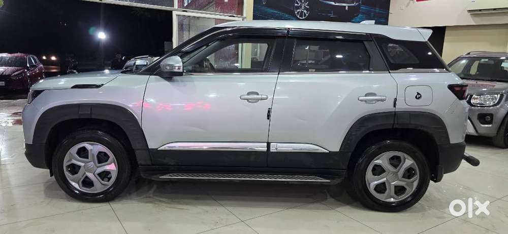 Maruti Suzuki Brezza 1.5 Vxi Smart Hybrid, 2022, Petrol