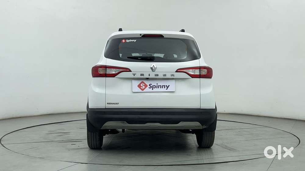 Renault Triber Rxz, 2022, Petrol