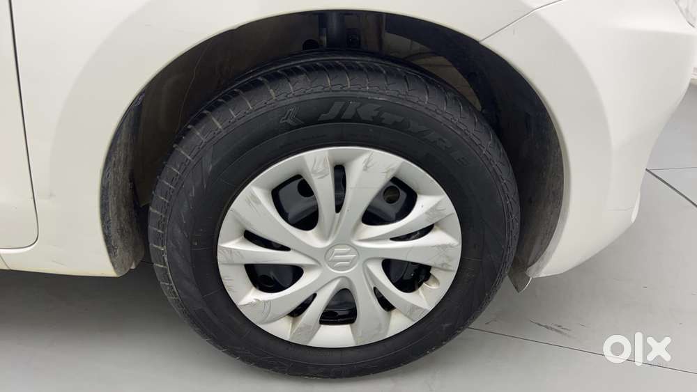 Maruti Suzuki Swift Vvt Vxi, 2023, Petrol