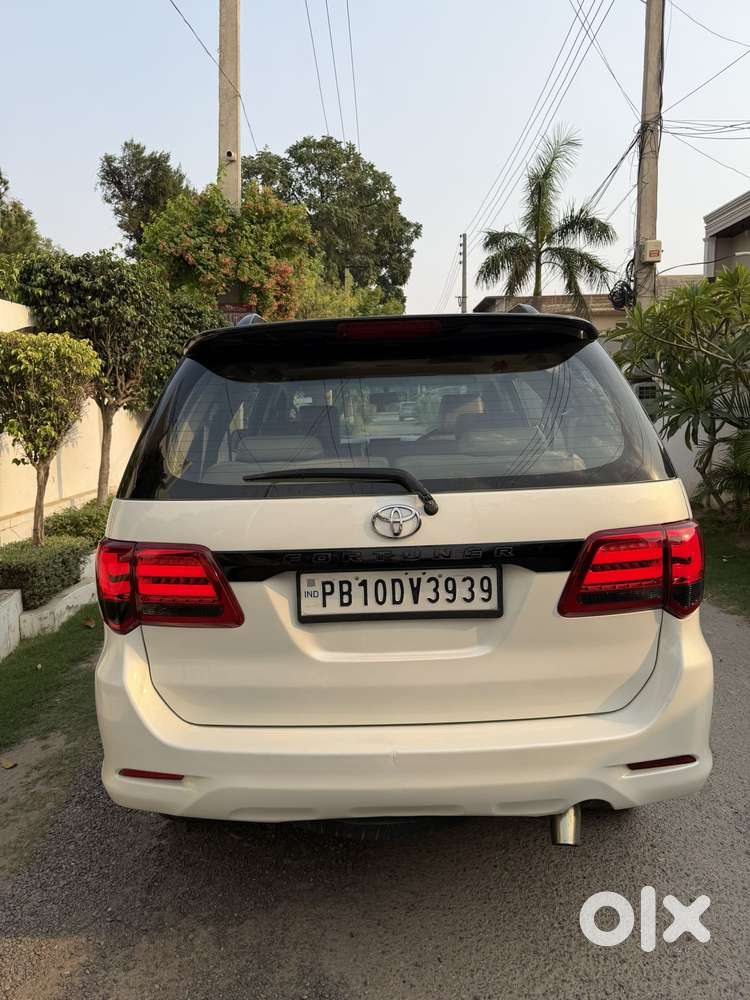 Toyota Fortuner 2011-2016 4x2 At, 2013, Diesel