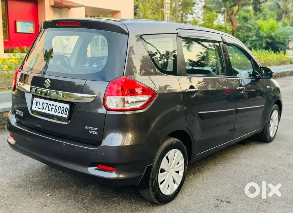 Maruti Suzuki Ertiga 2016 Diesel 165000 Km Driven