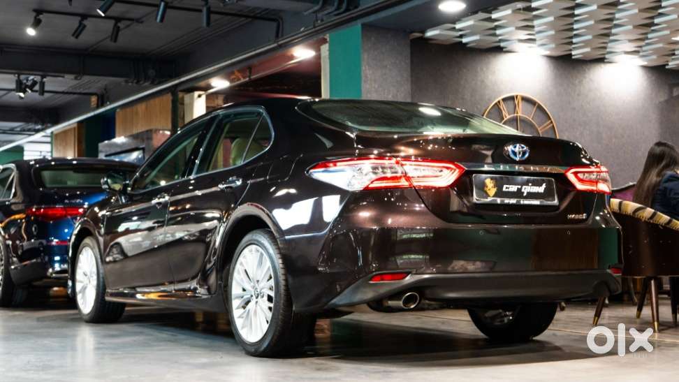 Toyota Camry 2.5 Hybrid, 2020, Petrol