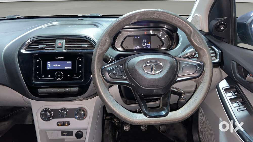Tata Tiago 1.2 Revotron Xt Cng, 2023, Cng & Hybrids