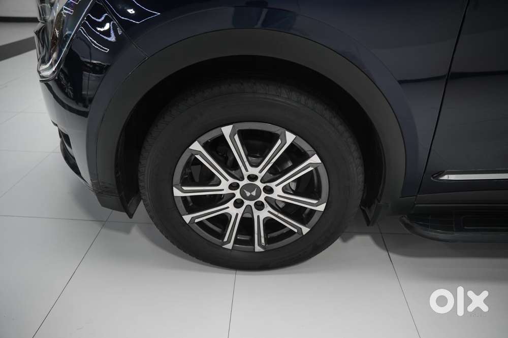 Mahindra Xuv700 2.2 Ax 7 Diesel At Luxury Pack Str, 2023, Diesel