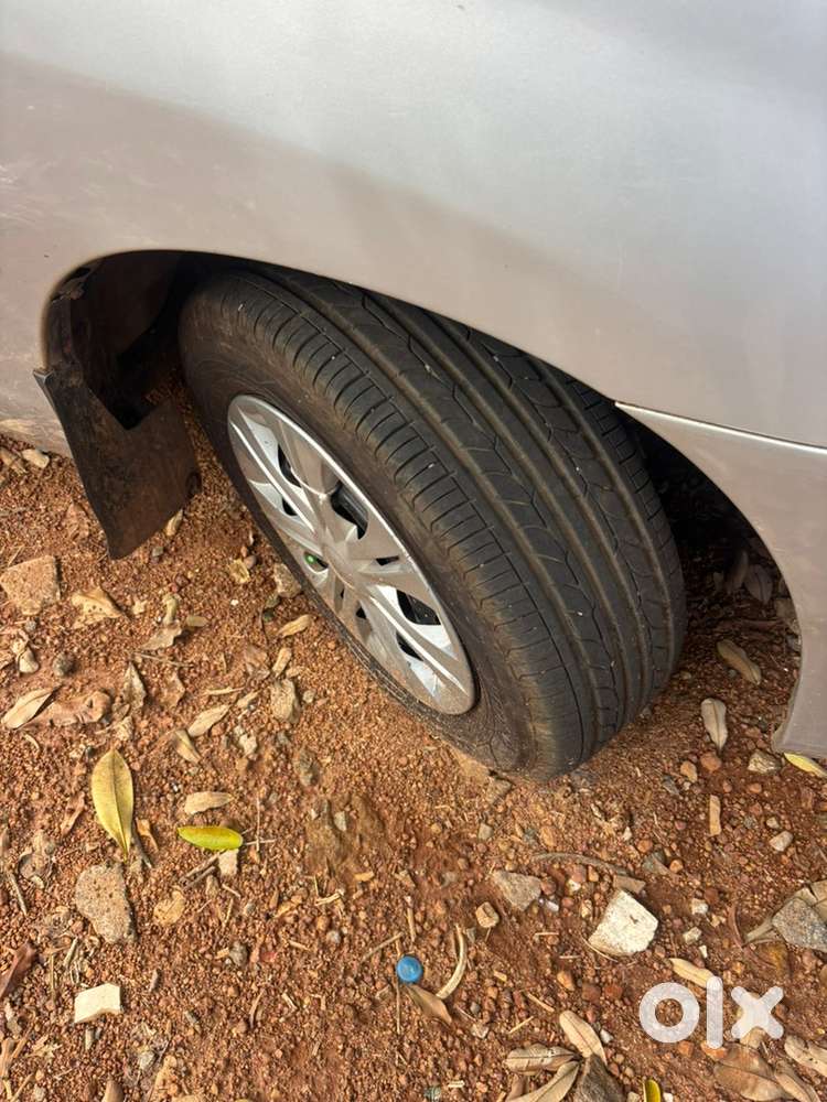 Toyota Innova 2011 Diesel Well Maintained