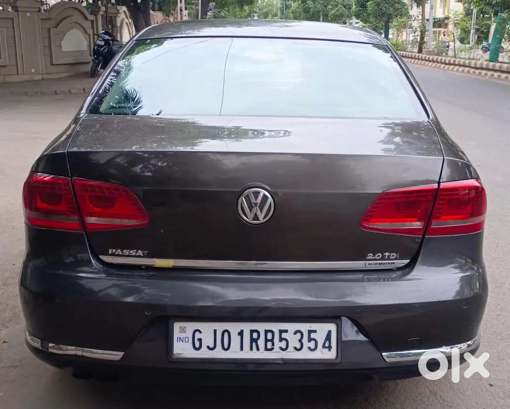Volkswagen Passat Comfortline Dsg 2013 Year Car