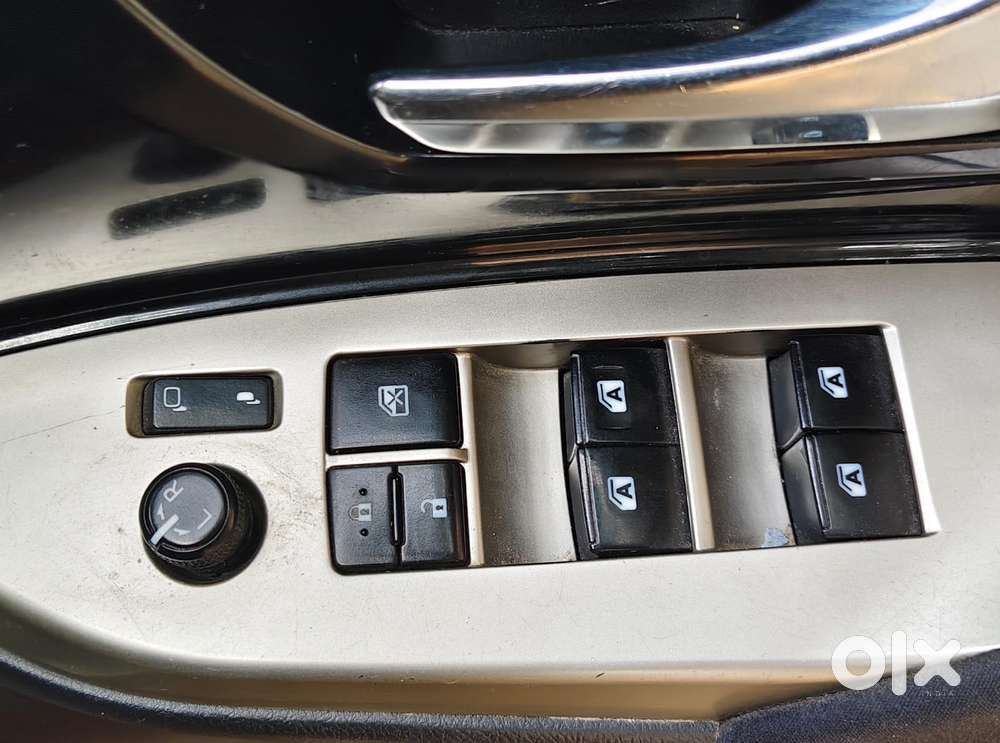 Toyota Innova Crysta 2.8 Z, 2017, Diesel