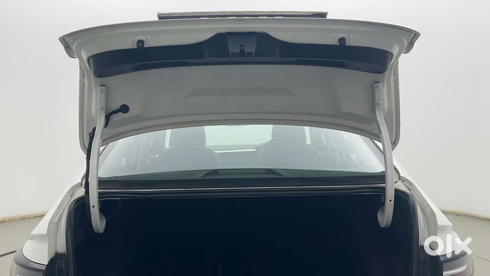 Volkswagen Virtus 1.0 Topline Tsi, 2023, Petrol
