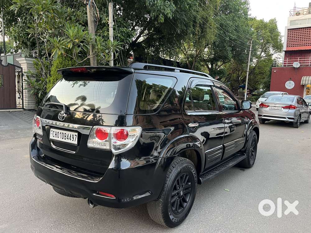 Toyota Fortuner 4x4 Mt 2.8 Diesel, 2015, Diesel