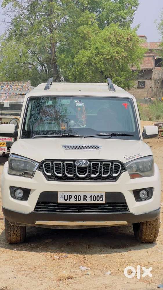 Mahindra Scorpio 2018 Diesel Well Maintained
