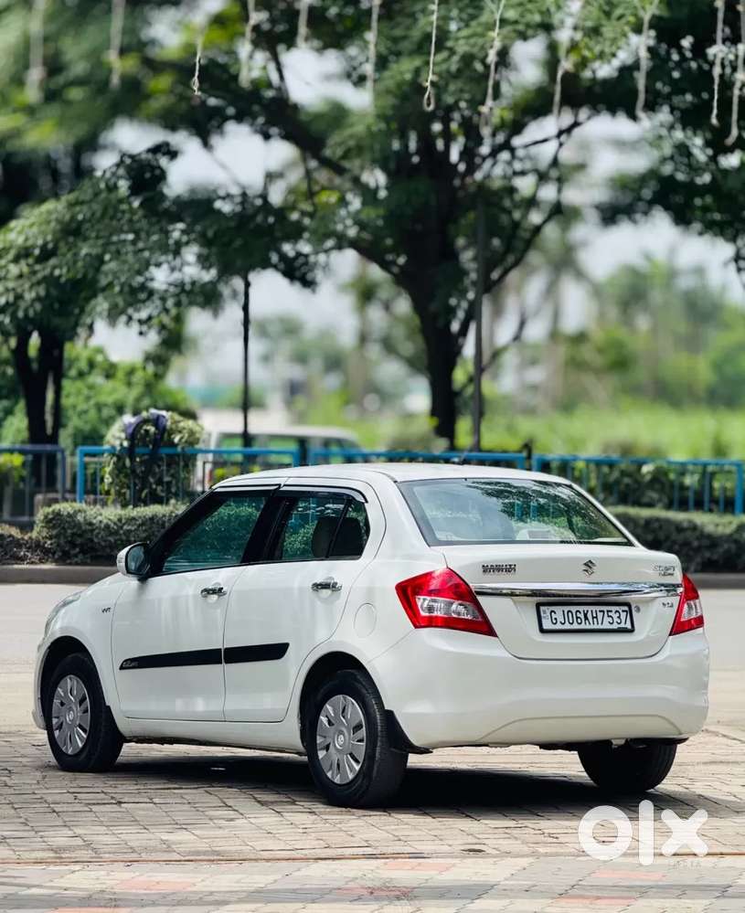 Maruti Suzuki Dzire 1.2 Vxi, 2017, Petrol