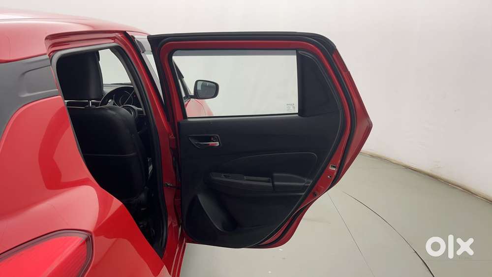 Maruti Suzuki Swift Amt Vvt Vxi, 2022, Petrol