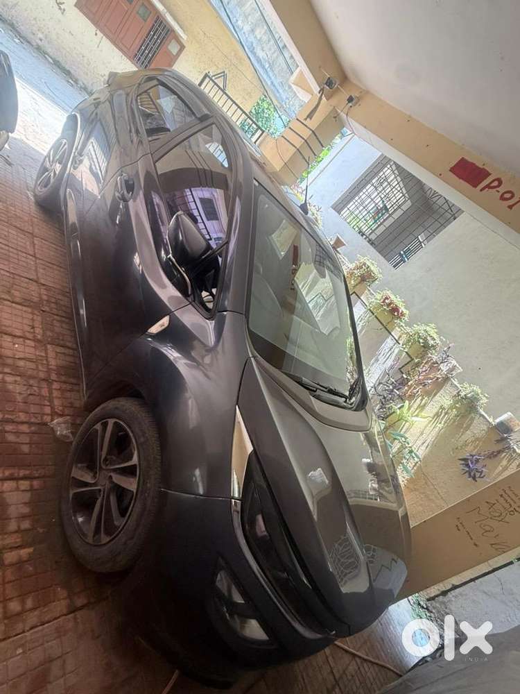 Tata Altroz 2021 Petrol Well Maintained