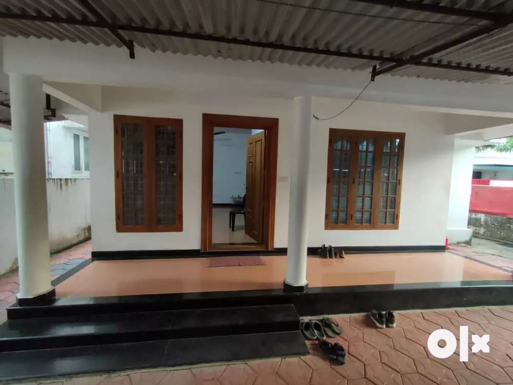 House For Sale (kacheripady Palluruthy) - For Sale: Houses & Apartments 