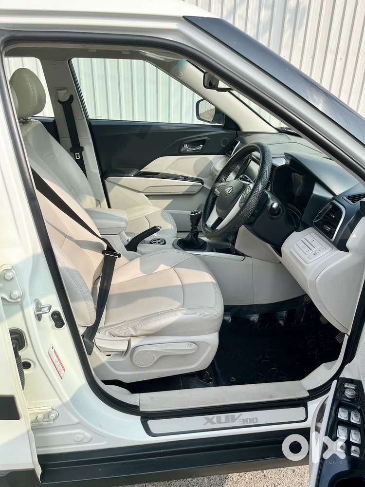 Mahindra Xuv300