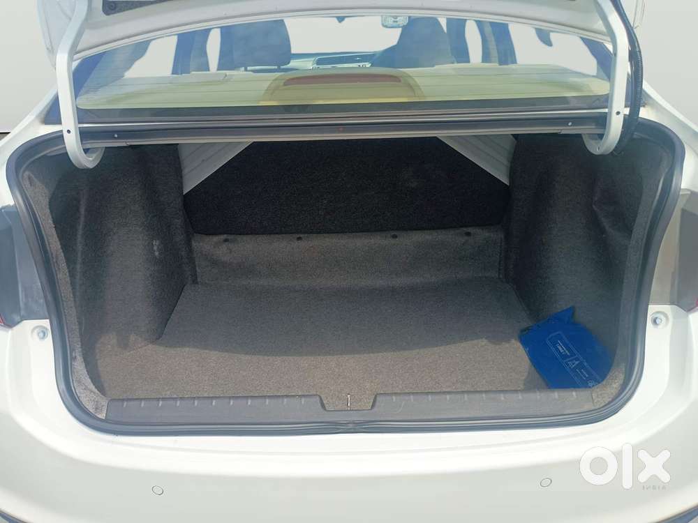Honda City I-vtec V, 2019, Petrol