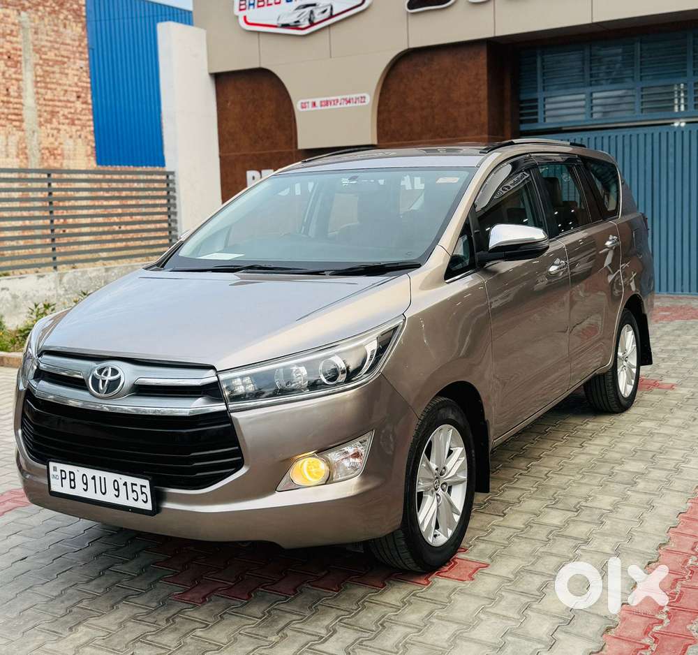 Toyota Innova Crysta 2.8z Automatic, 2018, Diesel