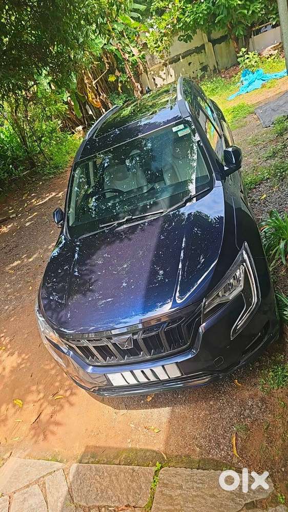Mahindra Xuv700 2022 Diesel Well Maintained