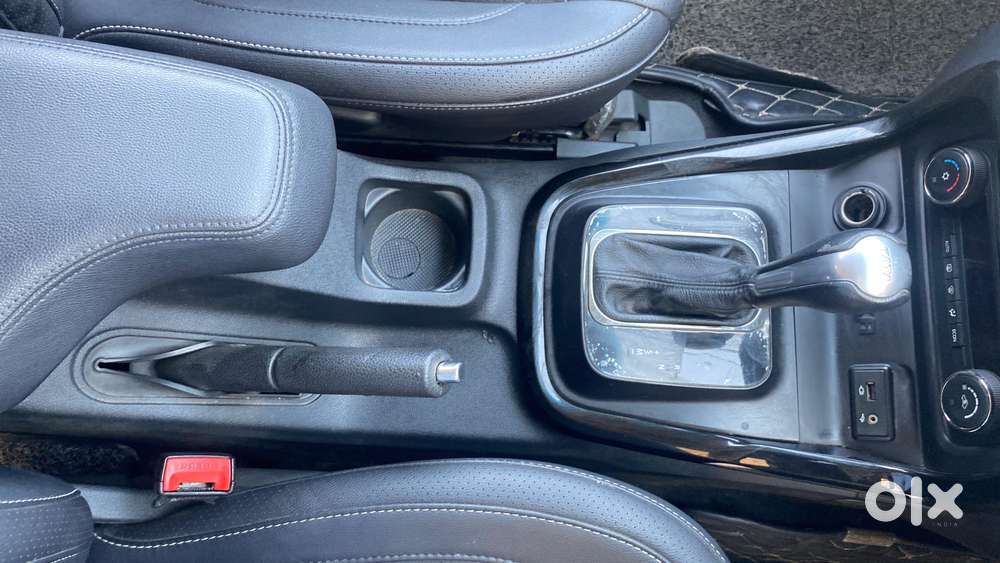 Tata Hexa 2.2 Xta 4x2 7 Str, 2019, Diesel