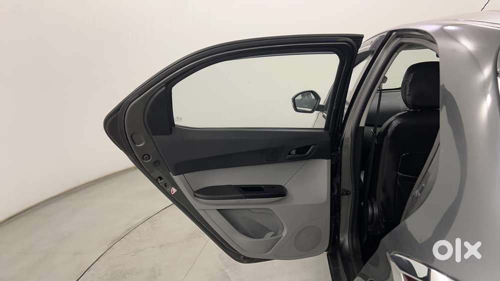 Tata Tiago 1.2 Revotron Xt Cng, 2022, Cng & Hybrids