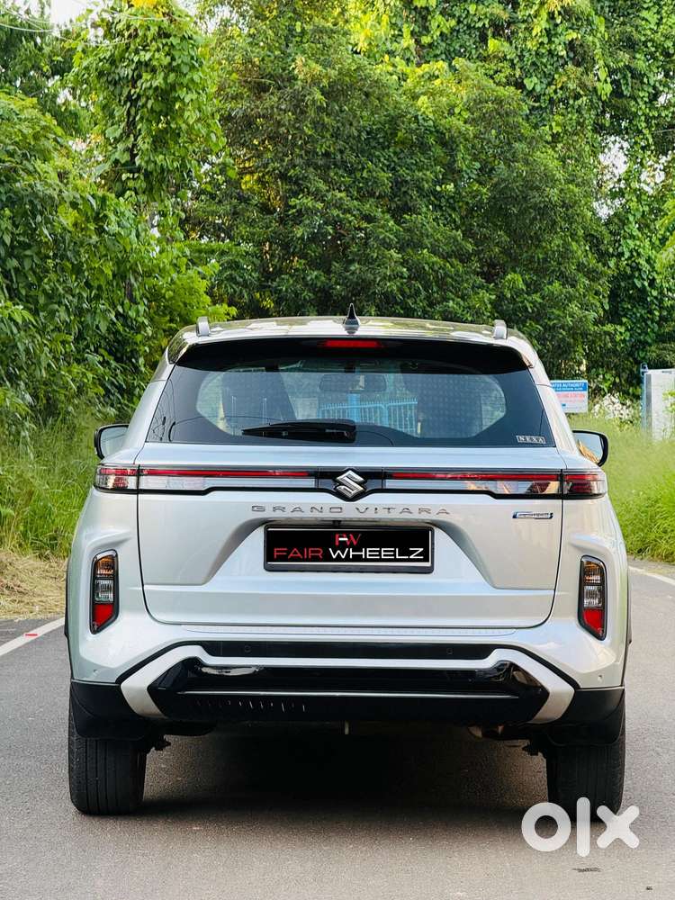 Maruti Suzuki Grand Vitara Smart Hybrid Alpha, 2023, Petrol