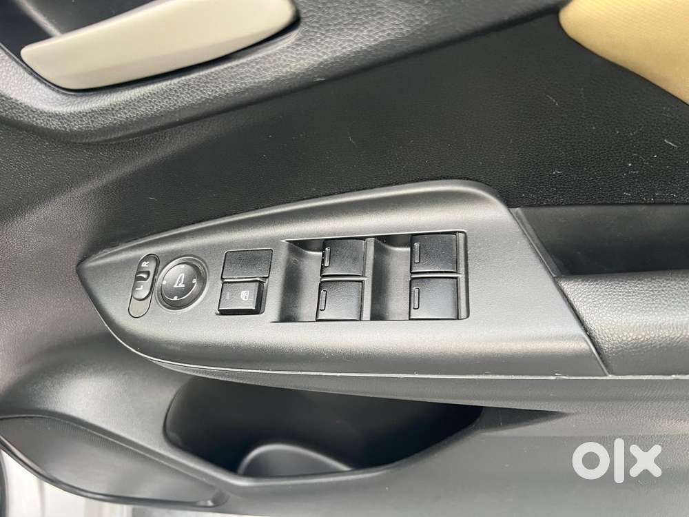 Honda Jazz S Mt I-vtec, 2016, Petrol