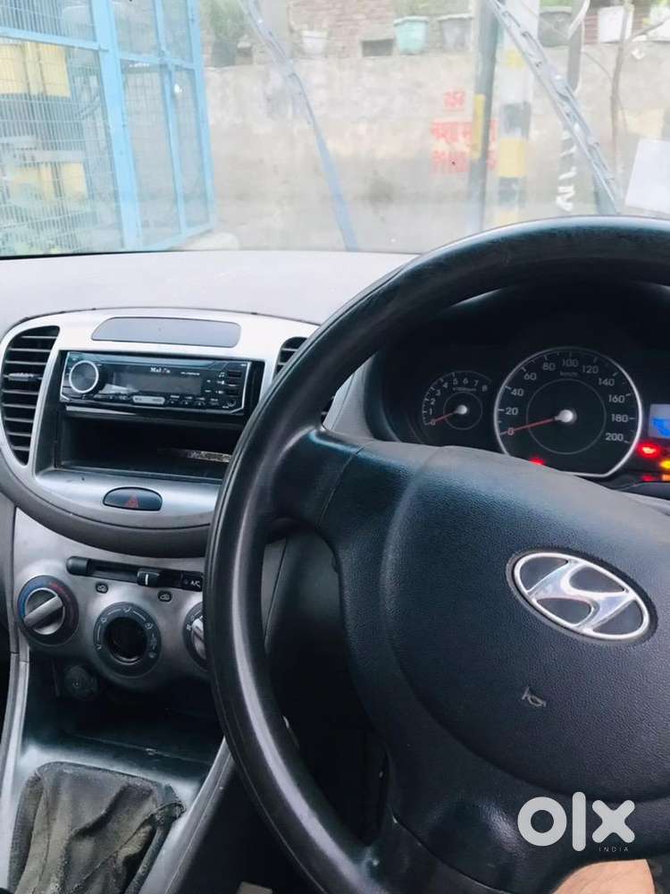 Hyundai I10 2013 Petrol 74935 Km Driven
