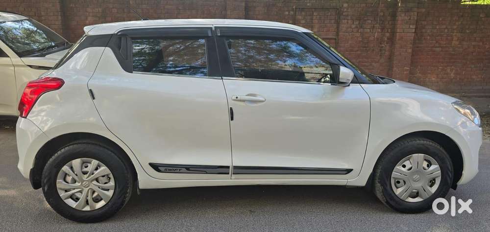 Maruti Suzuki Swift Vxi Cng, 2020, Cng & Hybrids