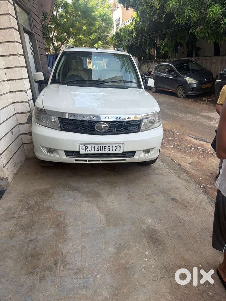 Tata Safari Storme 2016 Good Condition