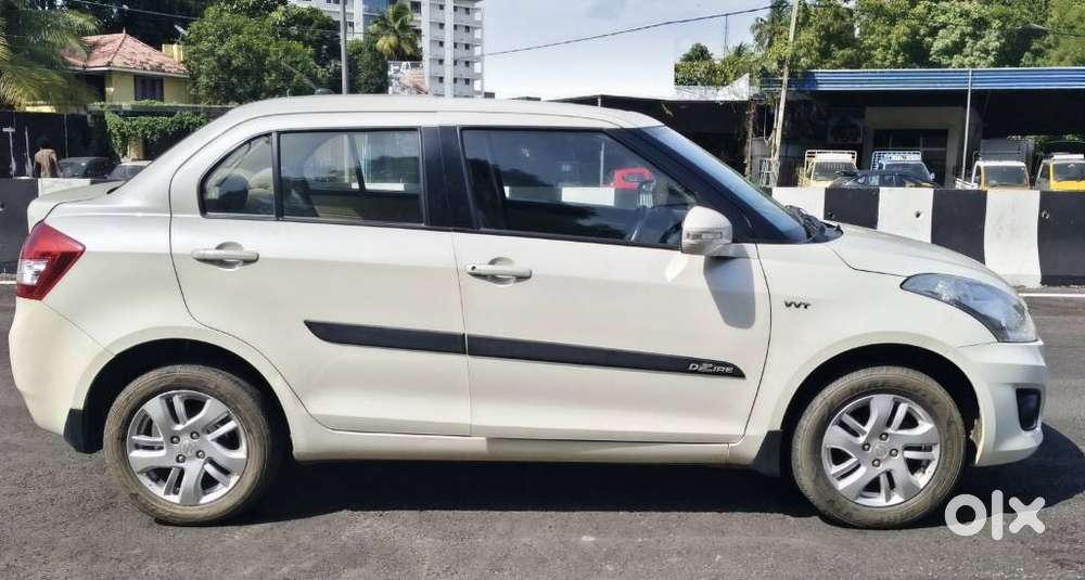 Maruti Suzuki Dzire 1.2 Zxi, 2012, Petrol