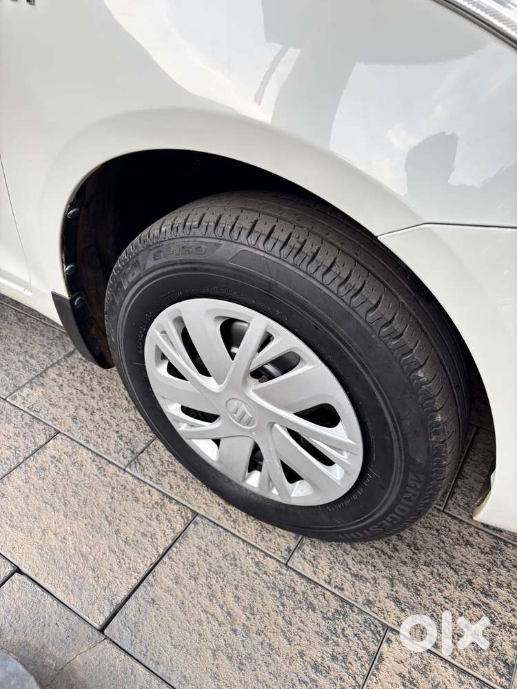 Maruti Suzuki Swift Vxi Optional, 2017, Petrol