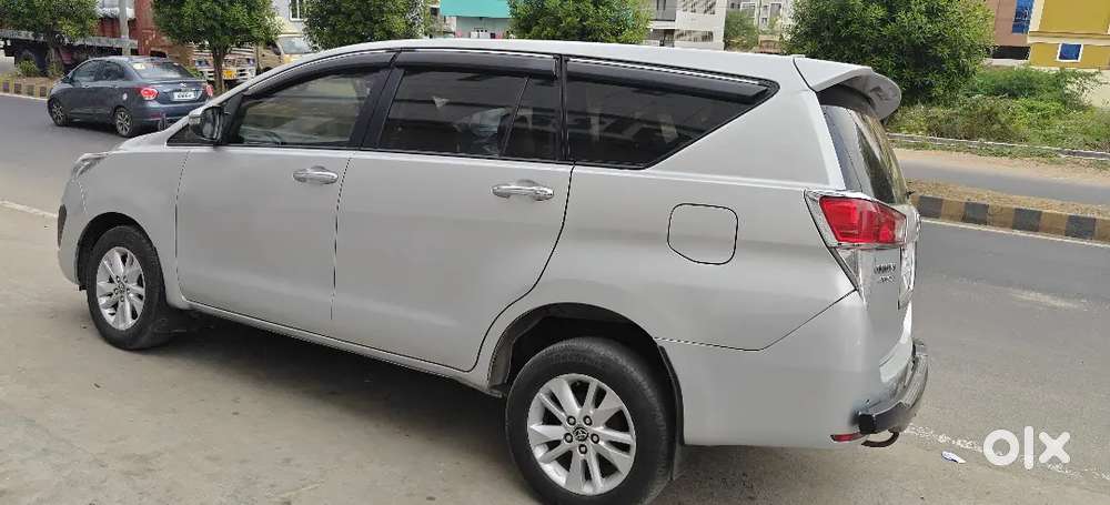 Toyota Innova Crysta 2018 Diesel 245000 Km Driven
