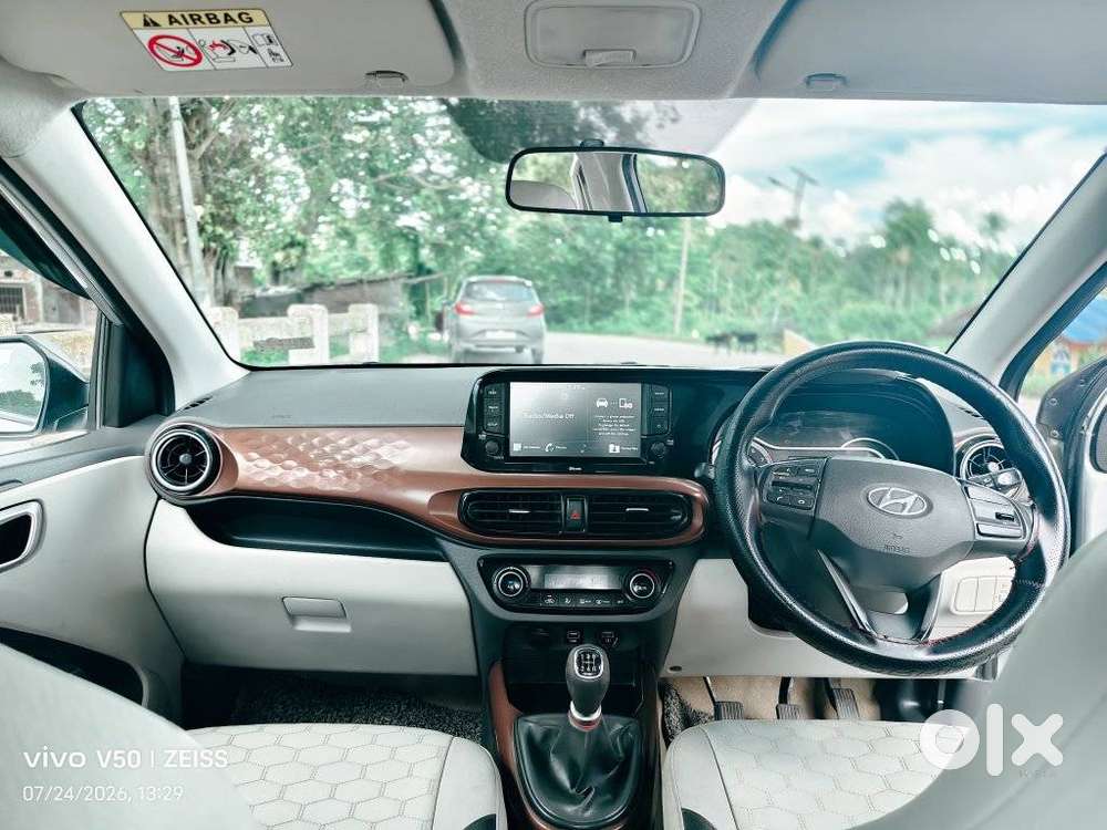 Hyundai Aura Sx (o) Manual, 2020, Petrol