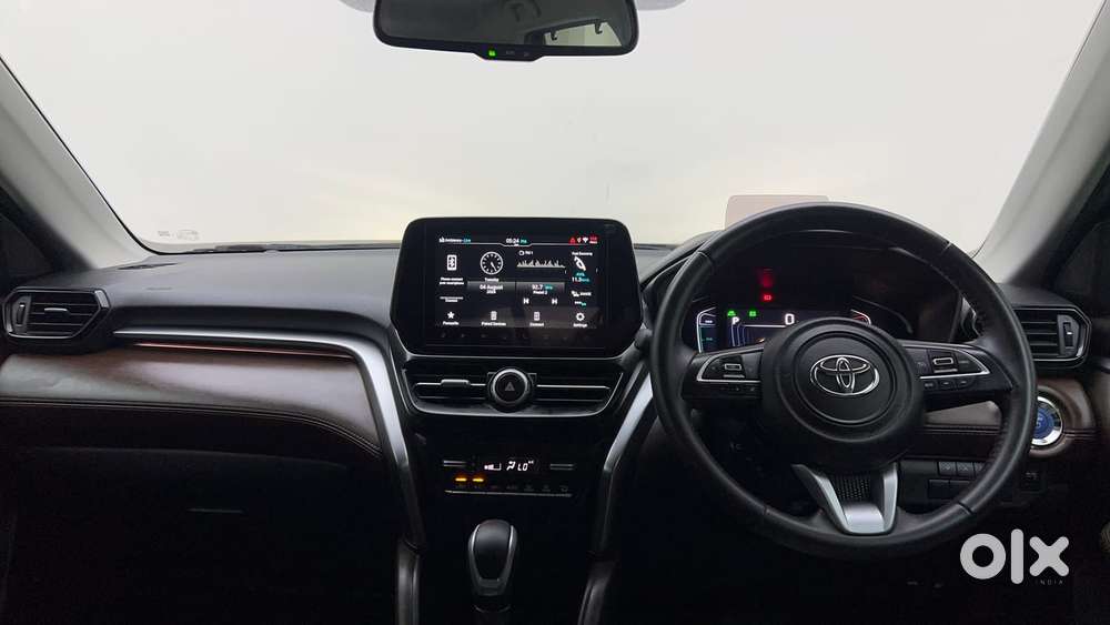 Toyota Urban Cruiser Hyryder 1.5 V Hybrid, 2025, Cng & Hybrids