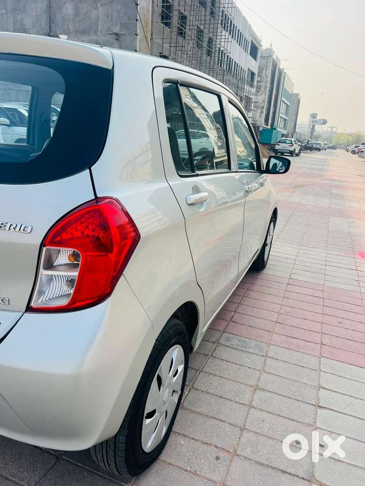 Maruti Suzuki Celerio Zxi Amt, 2018, Petrol