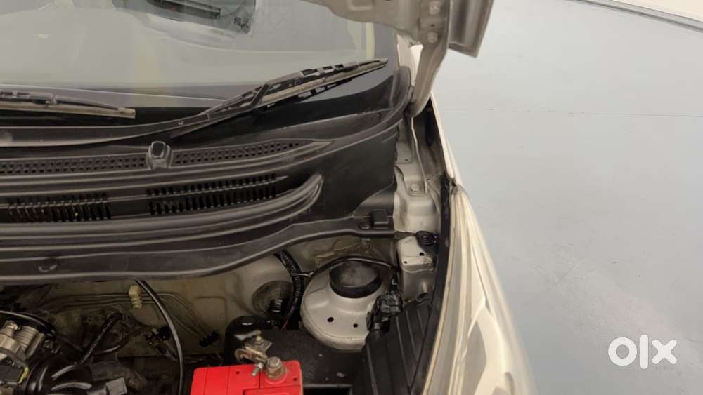 Hyundai Eon Era +, 2017, Petrol