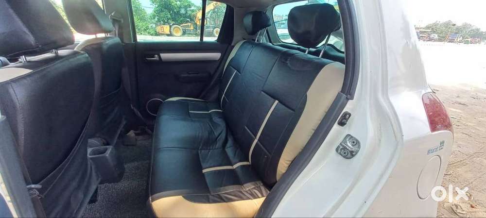 Maruti Suzuki Swift Vxi 2011 Year Cng