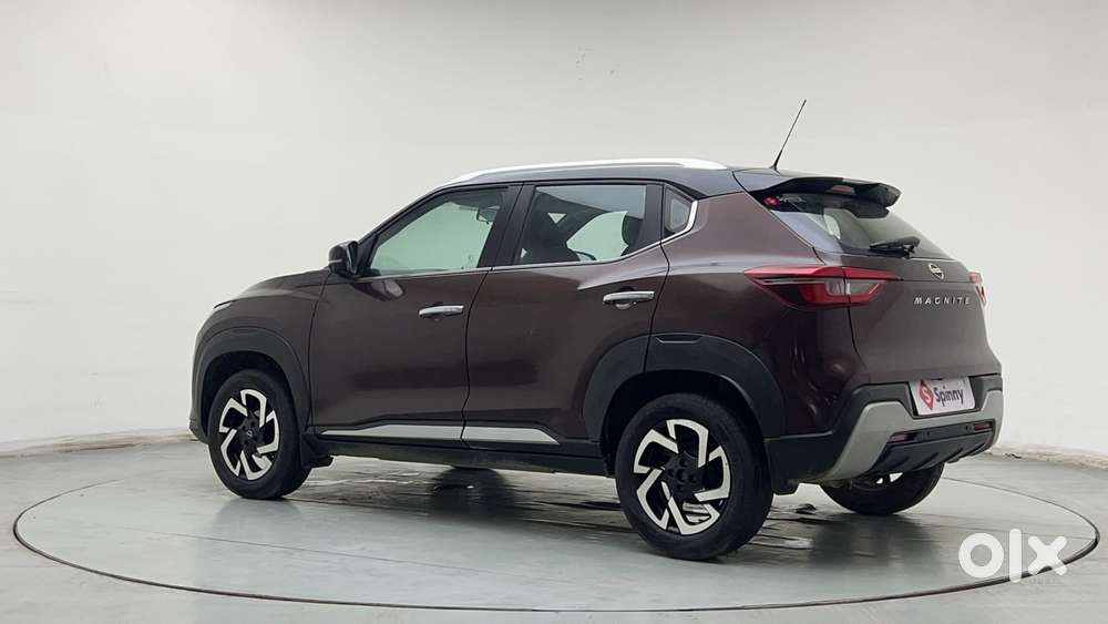 Nissan Magnite 1.0 Xv Premium, 2021, Petrol