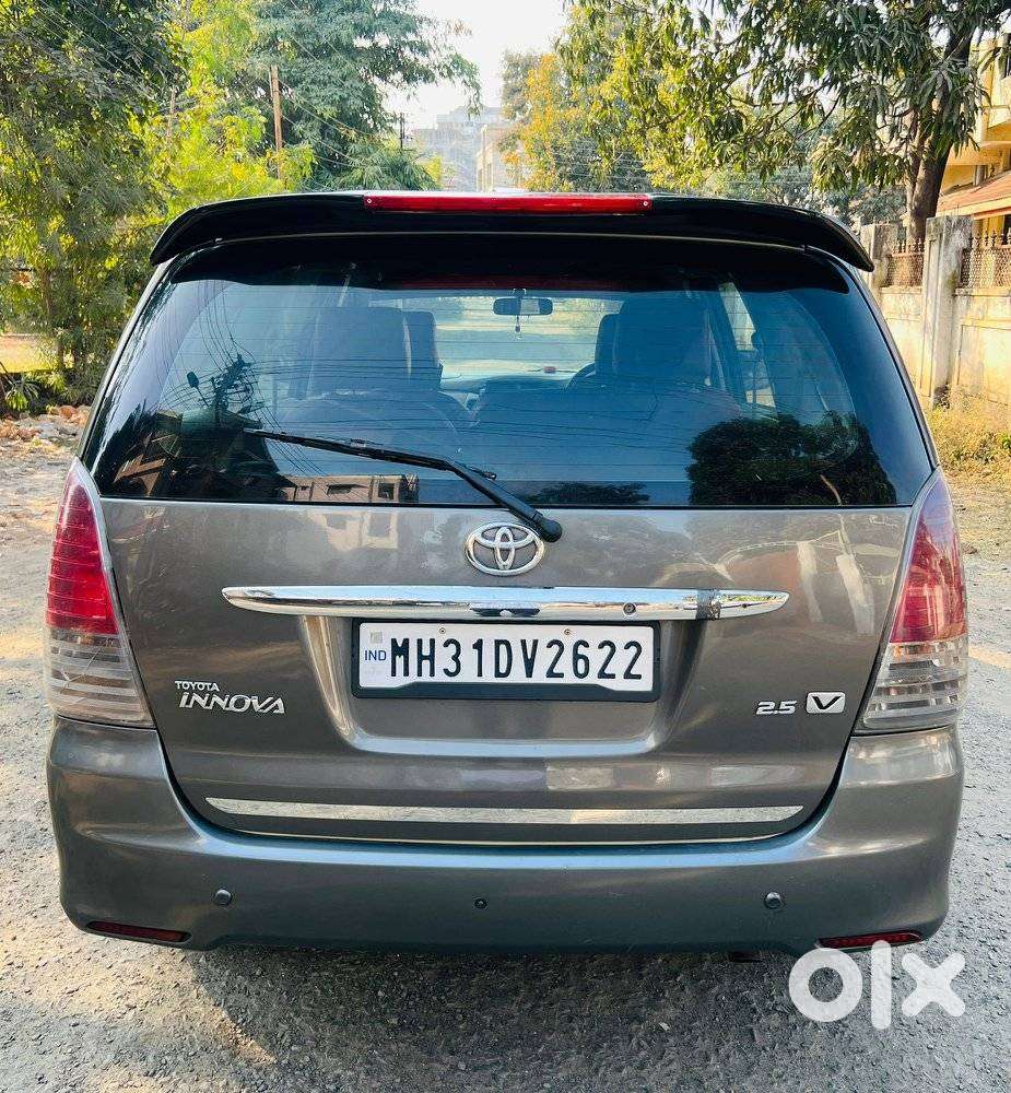 Toyota Innova 2.0 V, 2011, Diesel