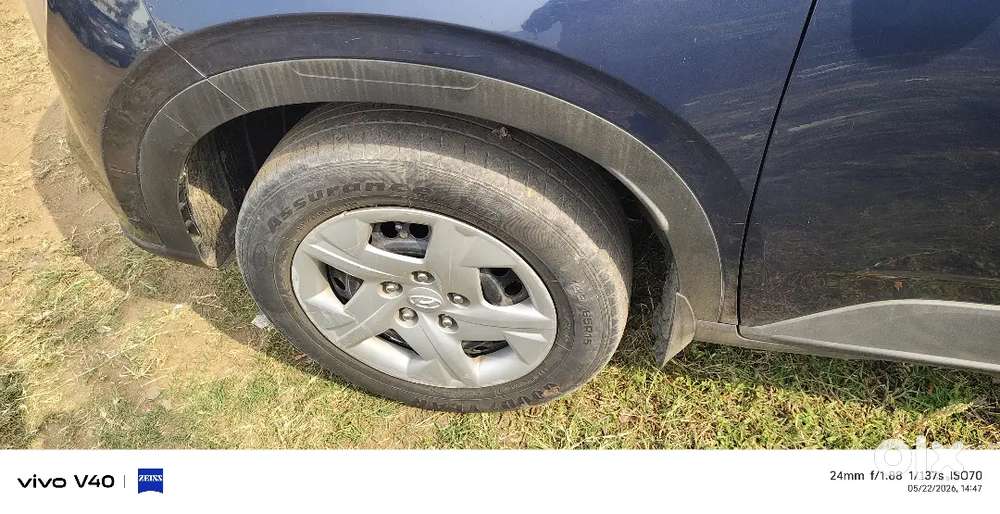 Hyundai Venue 2020 Petrol 42000 Km Driven