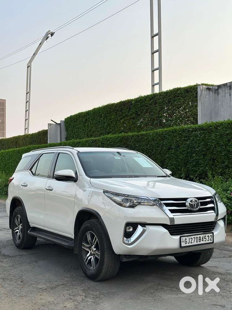 Toyota Fortuner 4x2 At 2.8 Diesel, 2020, Diesel