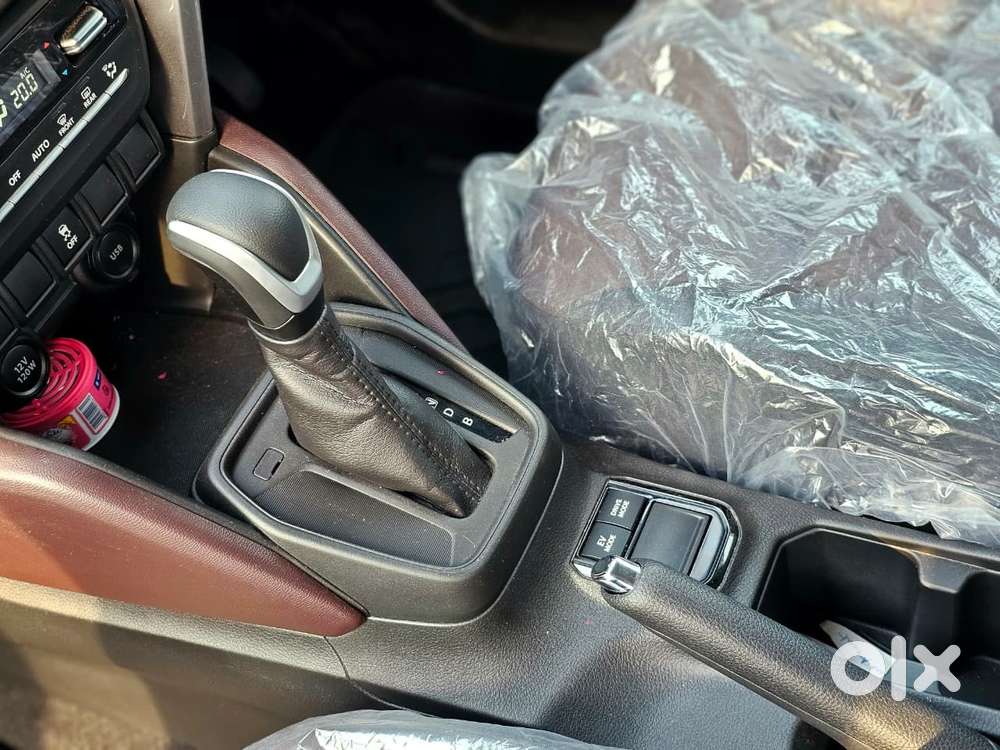 Maruti Suzuki Grand Vitara 1.5 Zeta Plus Intelligent Hybrid Ecvt, 20..