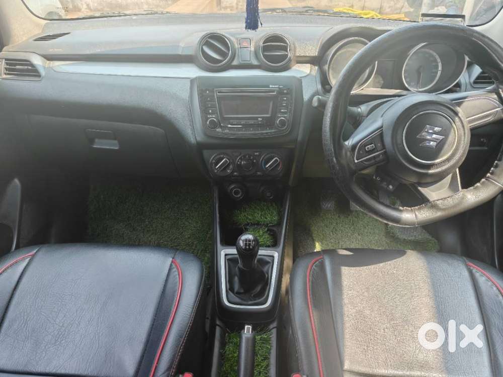 Maruti Suzuki Swift Vxi + Manual, 2019, Petrol