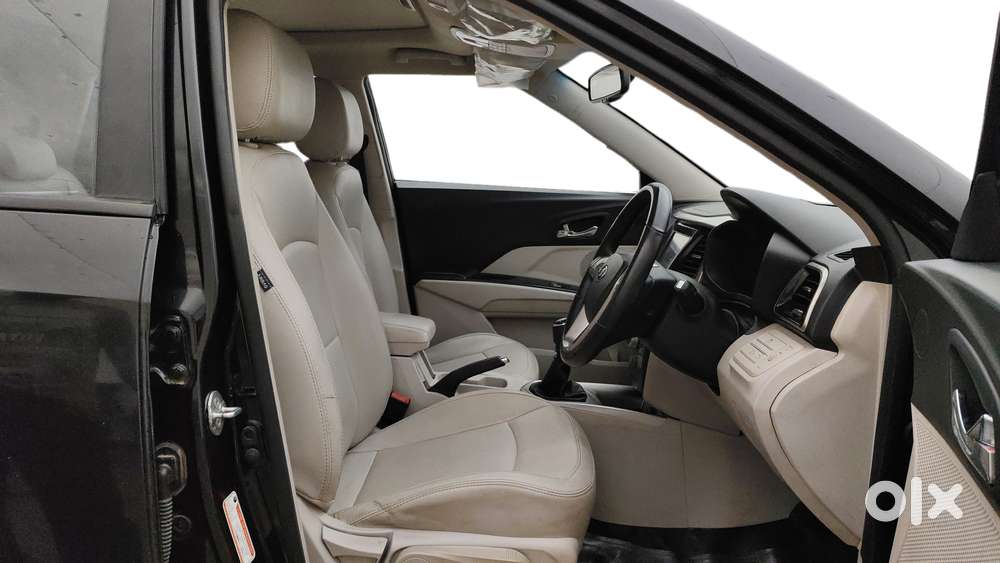 Mahindra Xuv300 W8 Option, 2020, Petrol