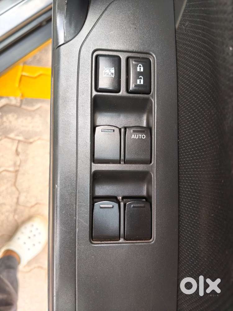 Maruti Suzuki Vitara Brezza Zdi, 2016, Diesel