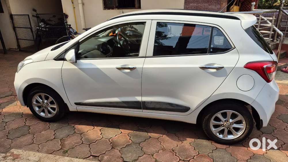 Hyundai Grand I10 2015 Petrol 54000 Km Driven