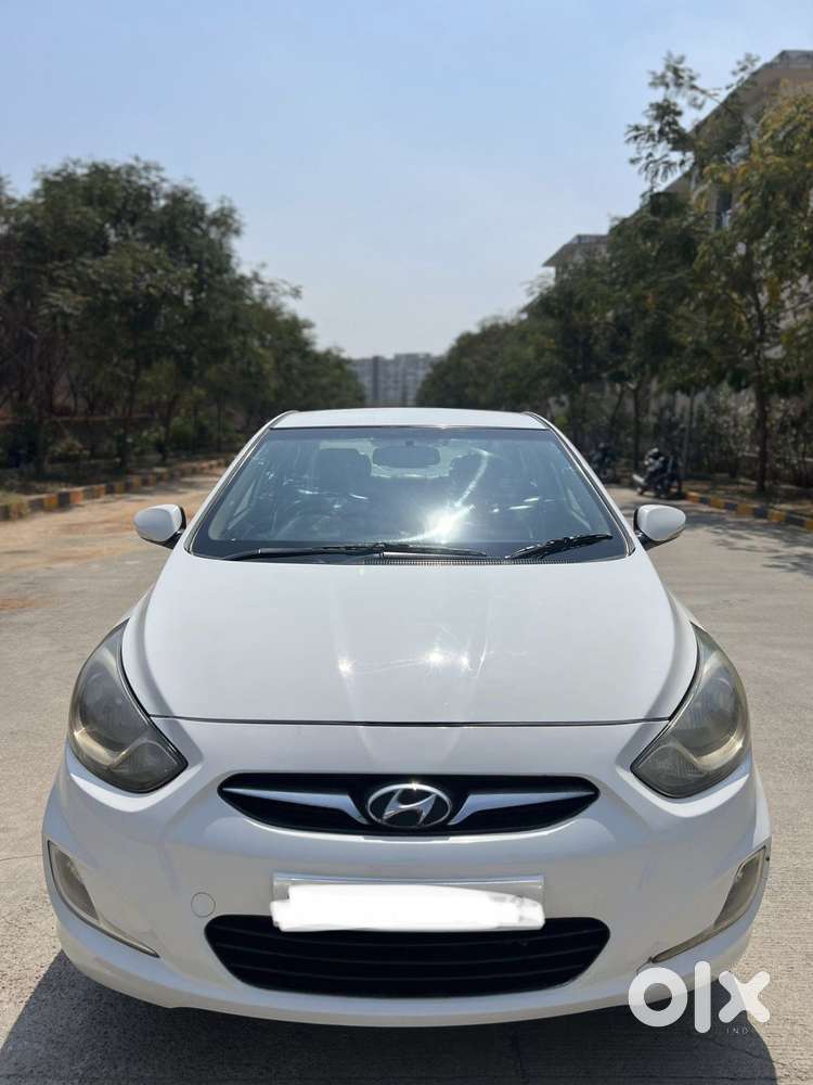 Hyundai Verna 1.6 Sx Crdi (o), 2014, Diesel