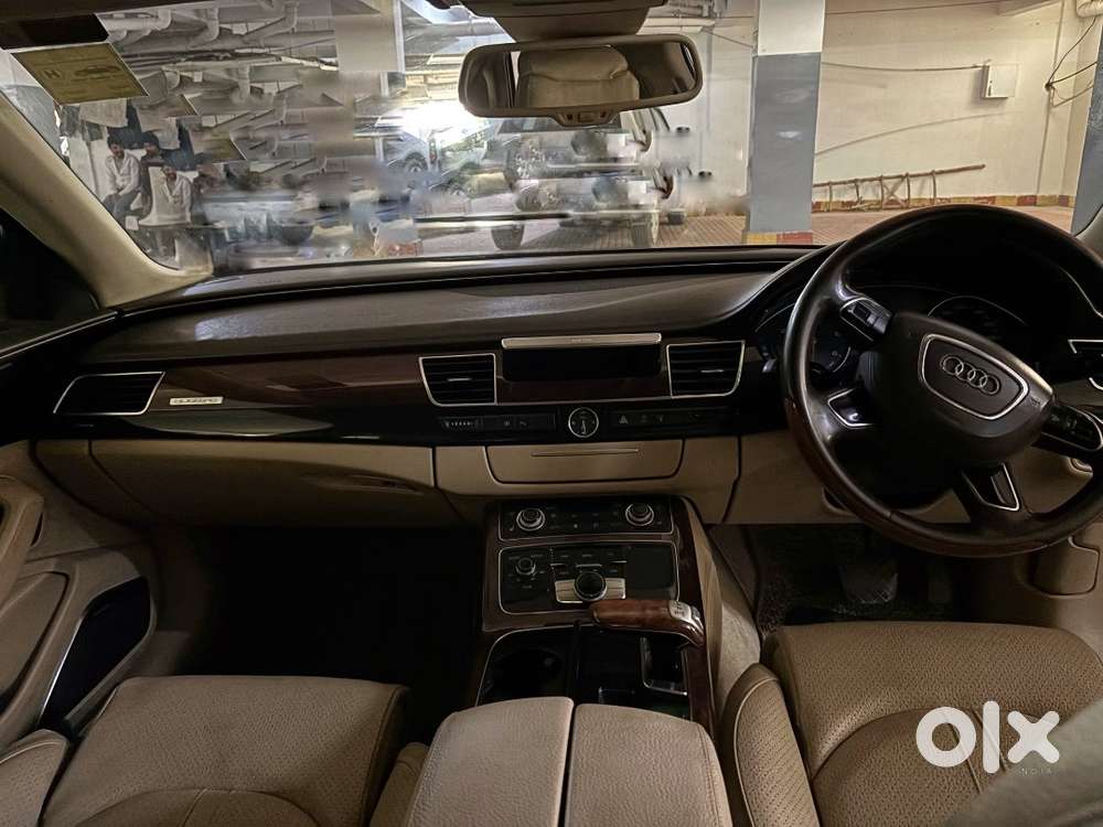 Audi A8 Luxury Sedan  Excellent Condition  2nd Owner