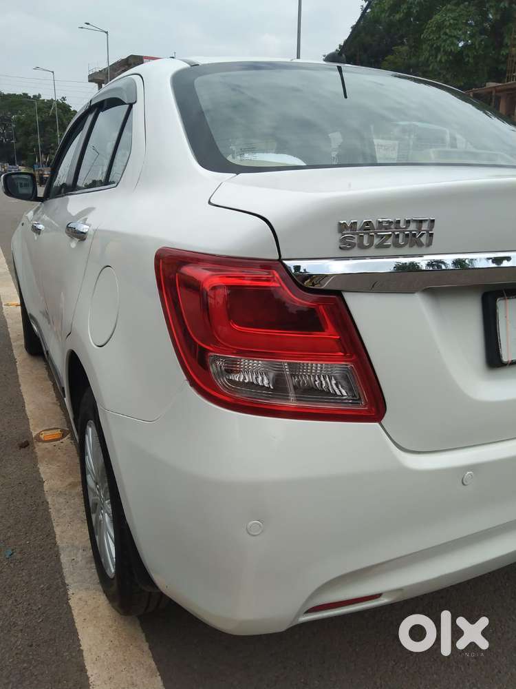Maruti Suzuki Swift Dzire Amt Zxi, 2018, Petrol