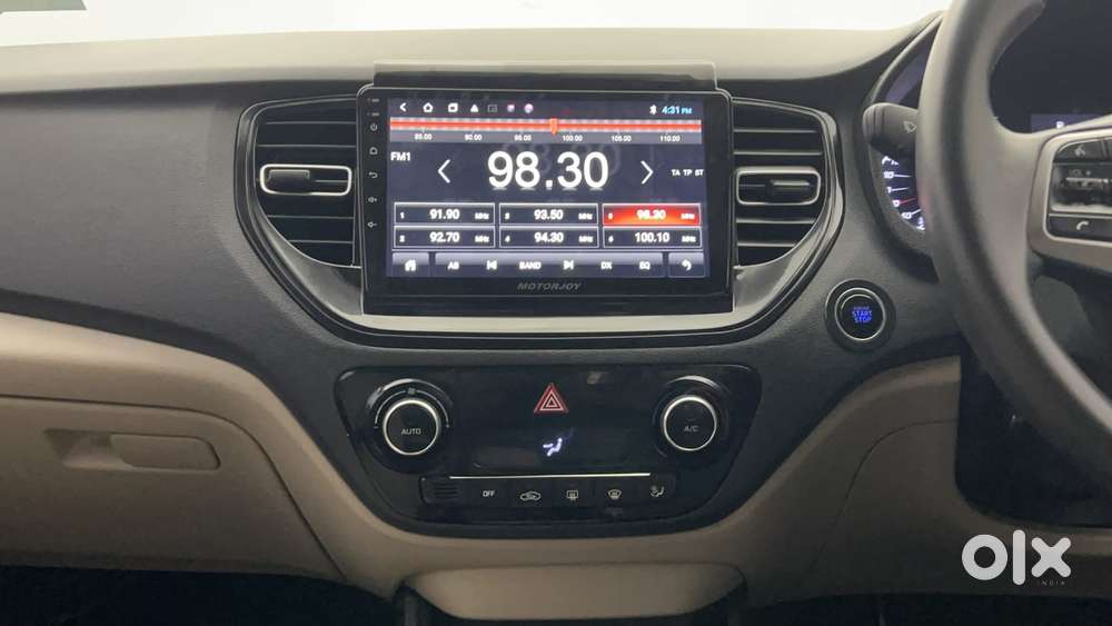 Hyundai Verna 1.5 Sx Ivt, 2022, Petrol